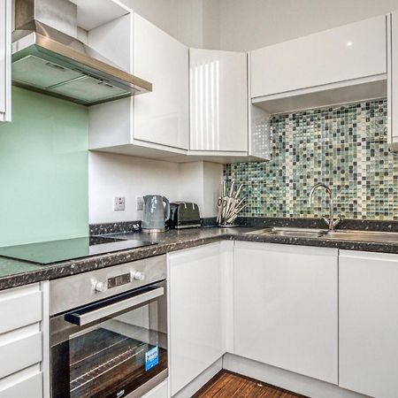 Stylish Studio By Heathrow Airport Apartment London Ngoại thất bức ảnh