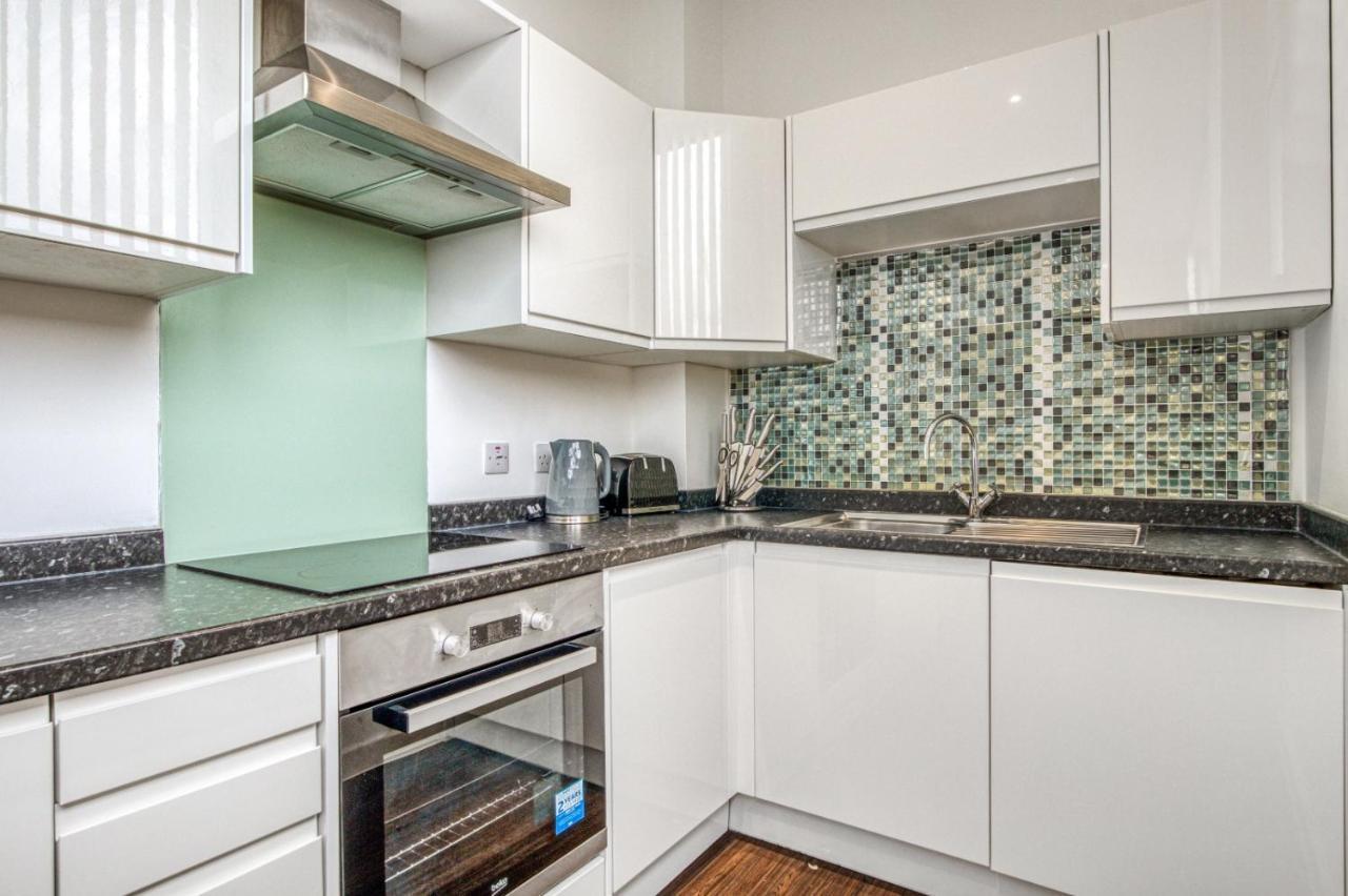 Stylish Studio By Heathrow Airport Apartment London Ngoại thất bức ảnh