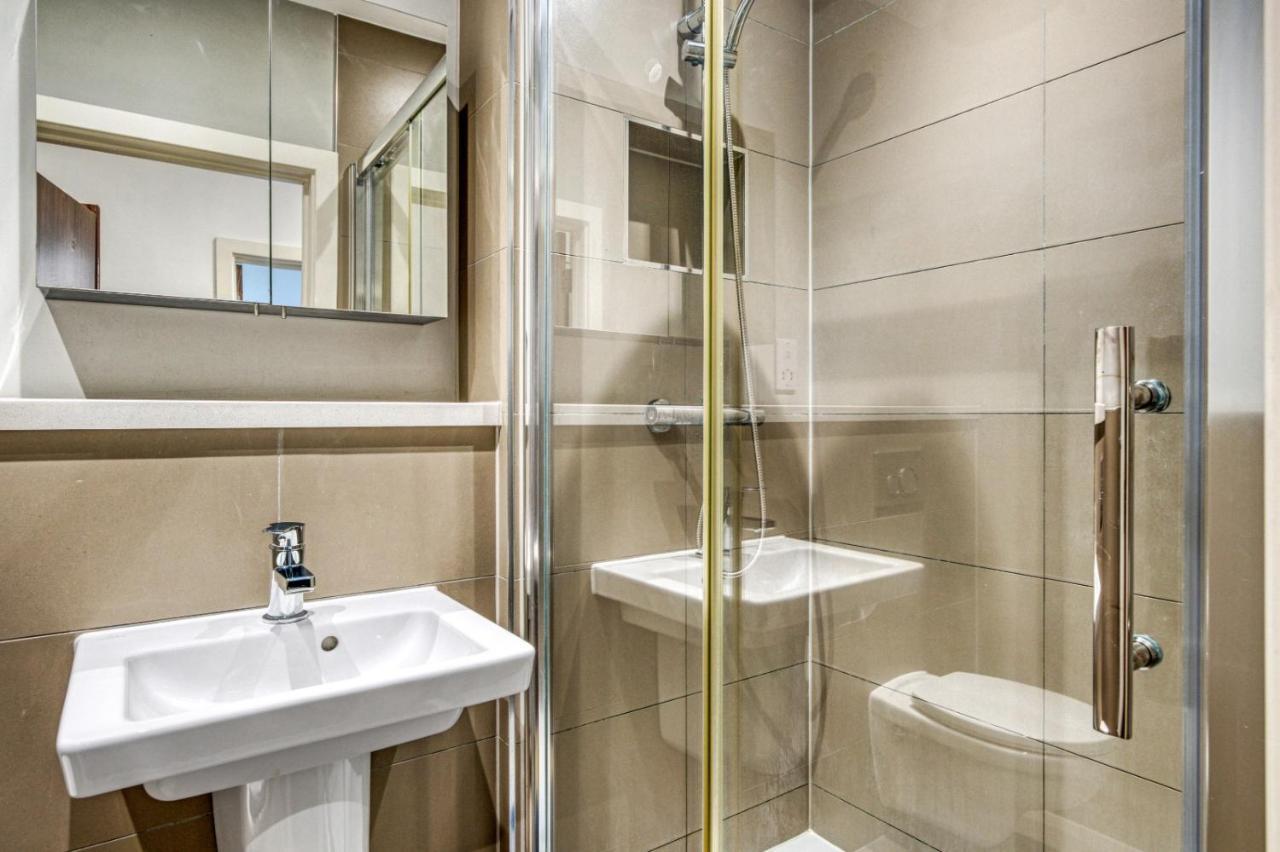 Stylish Studio By Heathrow Airport Apartment London Ngoại thất bức ảnh